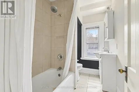 506 Wentworth Avenue Ottawa ON K2B 5K1