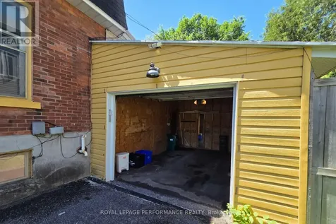 506 Wentworth Avenue Ottawa ON K2B 5K1