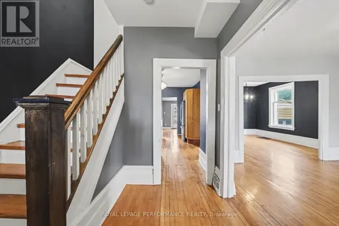 506 Wentworth Avenue Ottawa ON K2B 5K1
