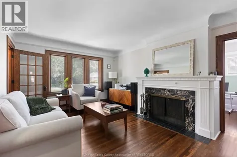 279 Ford Boulevard Windsor ON N8S 2E4