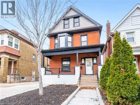 204 Balsam Avenue South Hamilton ON L8M 3B8