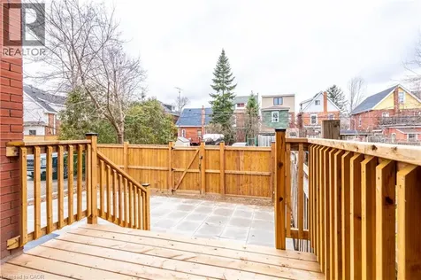 204 Balsam Avenue South Hamilton ON L8M 3B8
