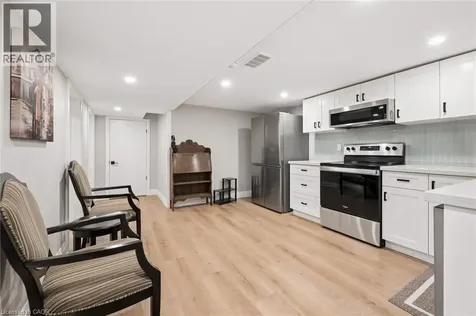 1030 Queens Boulevard Kitchener ON N2M 1B7
