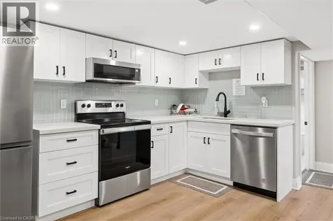 1030 Queens Boulevard Kitchener ON N2M 1B7