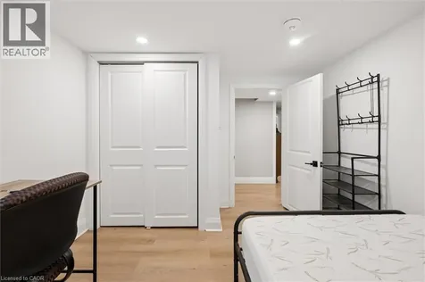 1030 Queens Boulevard Kitchener ON N2M 1B7