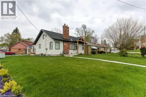 1030 Queens Boulevard Kitchener ON N2M 1B7