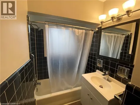 34 Burn Place Kitchener ON N2M 1Y9