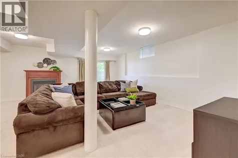454 Hearthwood Drive Kitchener ON N2R 1K6