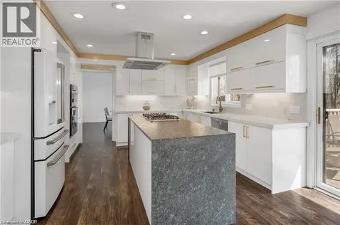 355 Edgehill Drive Kitchener ON N2P 2C8