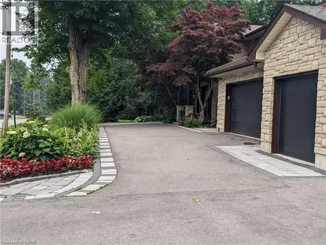 355 Edgehill Drive Kitchener ON N2P 2C8
