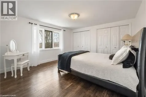 355 Edgehill Drive Kitchener ON N2P 2C8