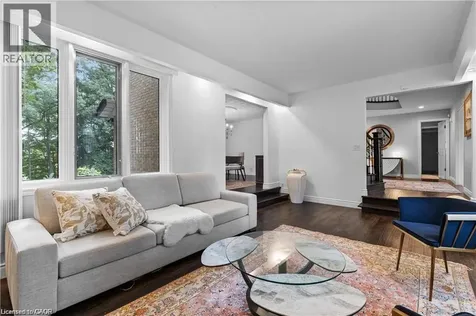 355 Edgehill Drive Kitchener ON N2P 2C8