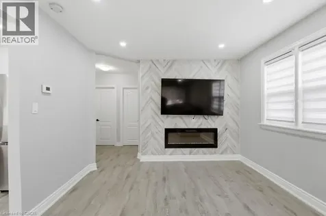 44 Jefferson Avenue Hamilton ON L8H 1A7