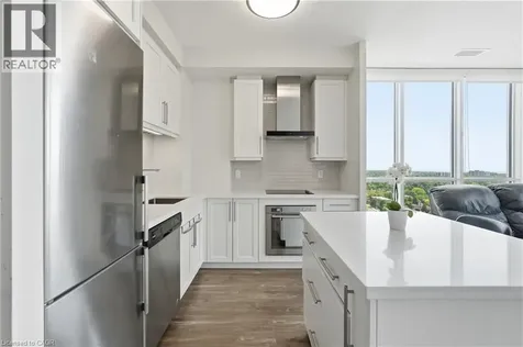 2093 Fairview Street Burlington ON L7R 0E6