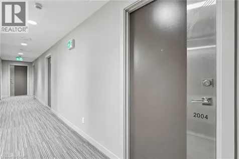 2093 Fairview Street Burlington ON L7R 0E6