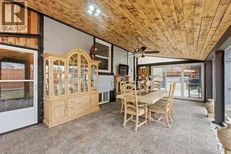 44 Jefferson Avenue Hamilton ON L8H 1A7