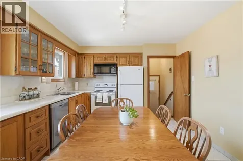 2 Deerborn Drive Hamilton ON L8V 3K7
