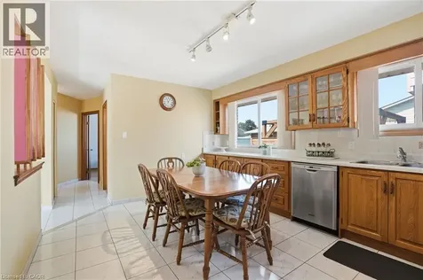 2 Deerborn Drive Hamilton ON L8V 3K7