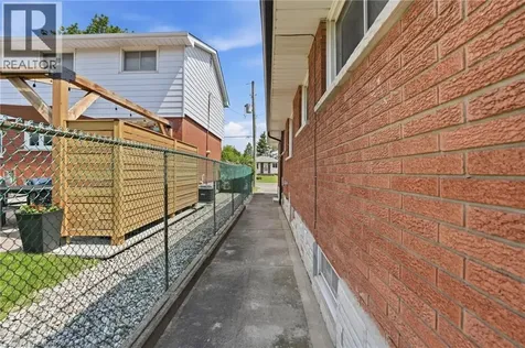 2 Deerborn Drive Hamilton ON L8V 3K7