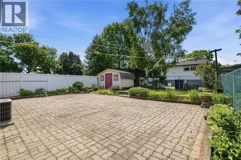 2 Deerborn Drive Hamilton ON L8V 3K7