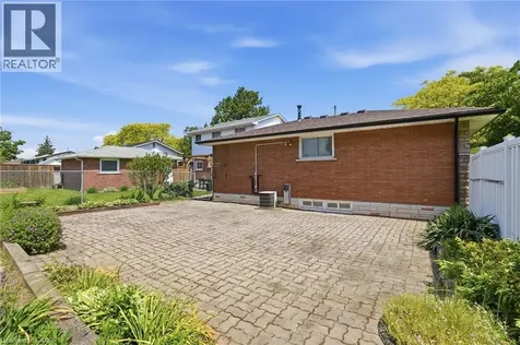 2 Deerborn Drive Hamilton ON L8V 3K7