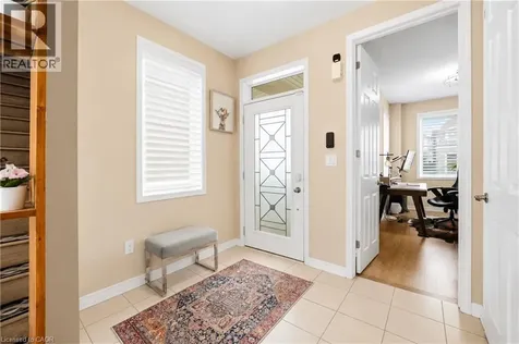 44 Stillwater Crescent Waterdown ON L0R 2H8