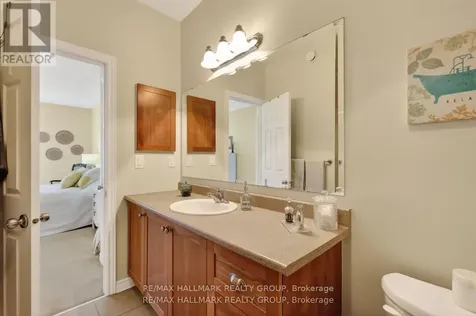 236 Bulrush Crescent Ottawa ON K1T 0E6