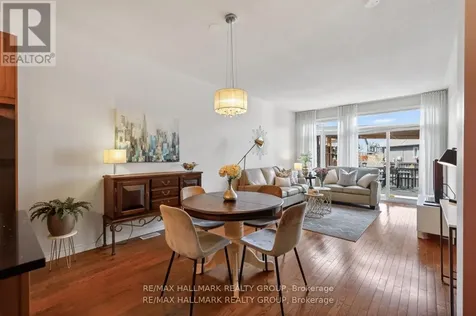 236 Bulrush Crescent Ottawa ON K1T 0E6