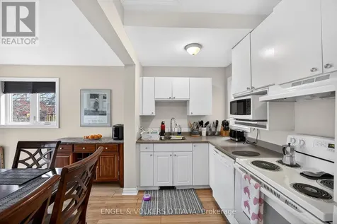 251 Arlington Avenue Ottawa ON K1R 5T1