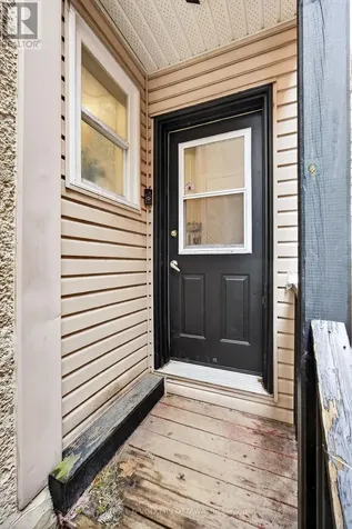 251 Arlington Avenue Ottawa ON K1R 5T1