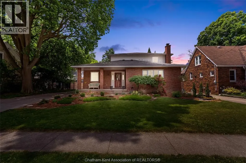 138 Elizabeth Street Chatham ON N7L 2Y4