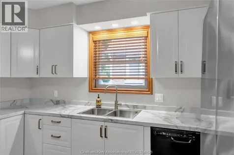 138 Elizabeth Street Chatham ON N7L 2Y4