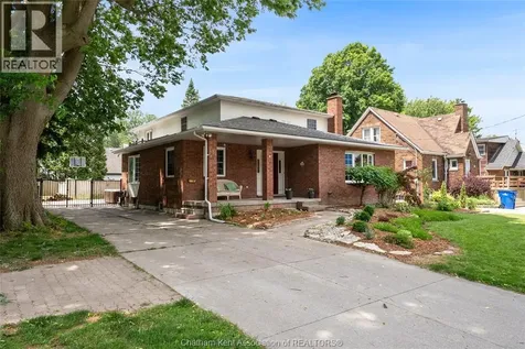 138 Elizabeth Street Chatham ON N7L 2Y4