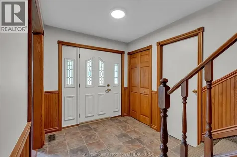 138 Elizabeth Street Chatham ON N7L 2Y4