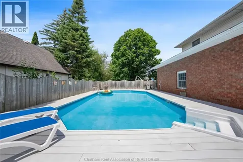 138 Elizabeth Street Chatham ON N7L 2Y4