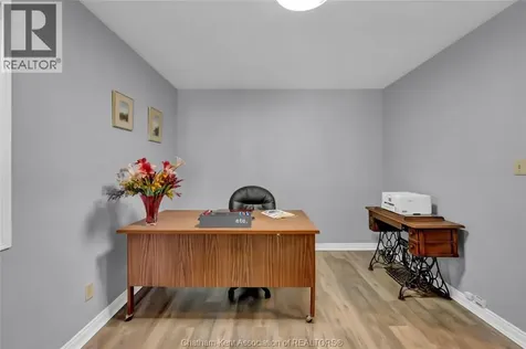 138 Elizabeth Street Chatham ON N7L 2Y4