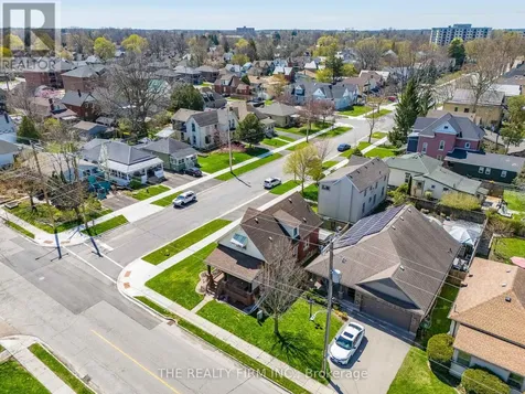 31 Fifth Avenue St. Thomas ON N5R 4C2