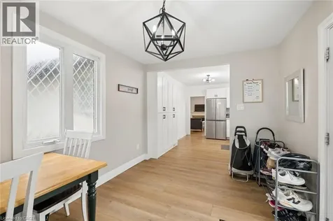 1030 Queens Boulevard Kitchener ON N2M 1B7
