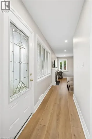 1030 Queens Boulevard Kitchener ON N2M 1B7