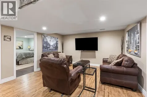 4558 Gapam Court Windsor ON N9G 2W5