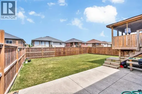 1026 Thunderbay Avenue Windsor ON N8P 0C1