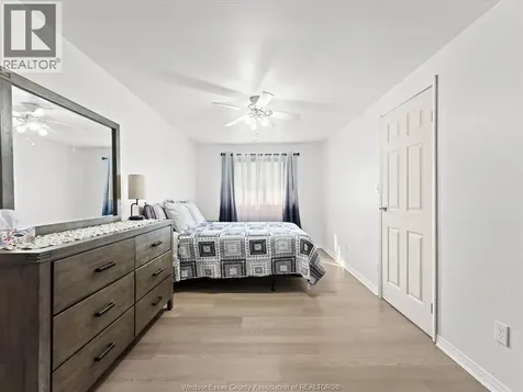 22 Taylor Avenue Chatham ON N7L 2T5