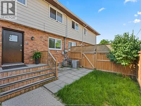 22 Taylor Avenue Chatham ON N7L 2T5