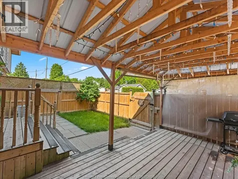22 Taylor Avenue Chatham ON N7L 2T5