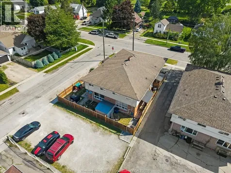 22 Taylor Avenue Chatham ON N7L 2T5
