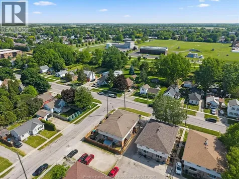 22 Taylor Avenue Chatham ON N7L 2T5