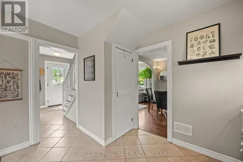 560 King Street West Gananoque ON K7G 2H1