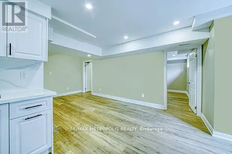 1201 Chateau Court Pickering ON L1X 0M1