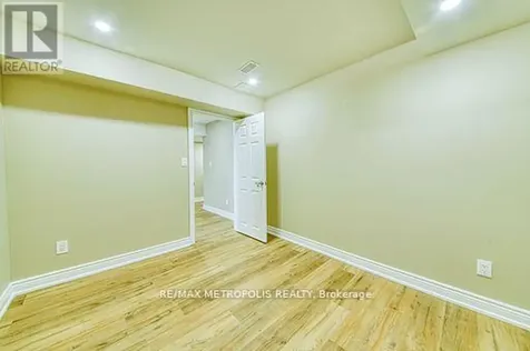 1201 Chateau Court Pickering ON L1X 0M1