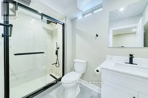 1201 Chateau Court Pickering ON L1X 0M1